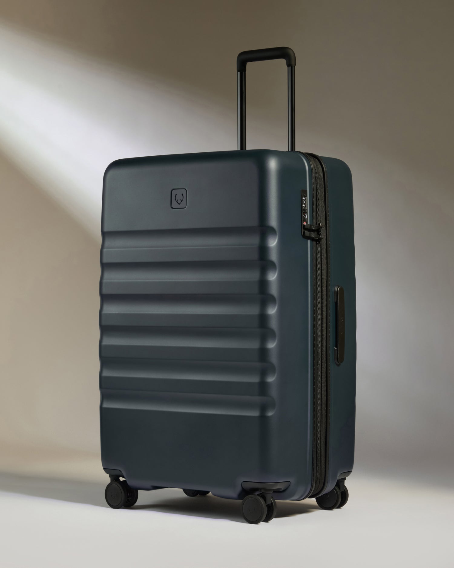 Large Luggage in Indigo Blue - Icon Stripe