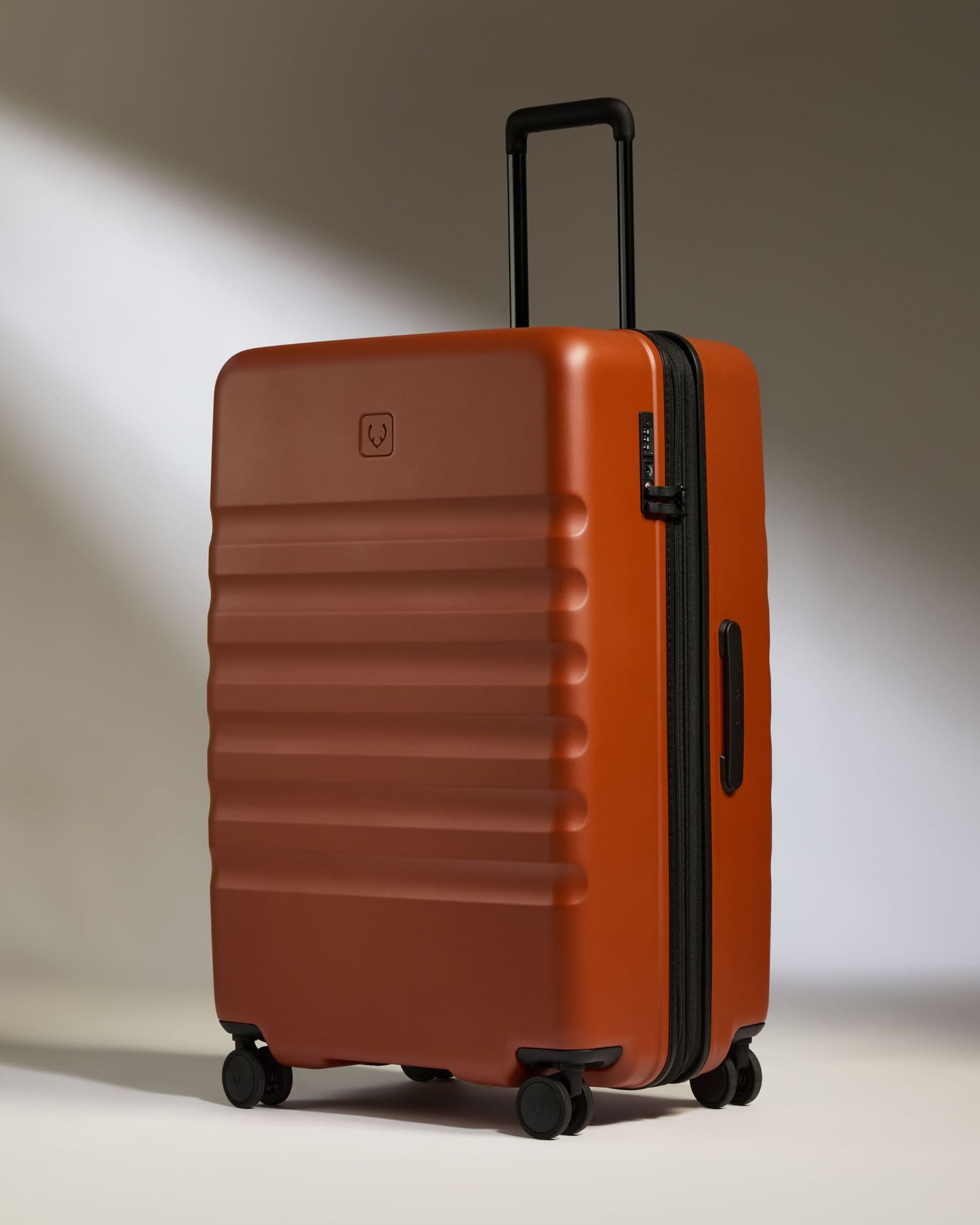 Large Carry-on Luggage Set in Maple Red - Icon Stripe