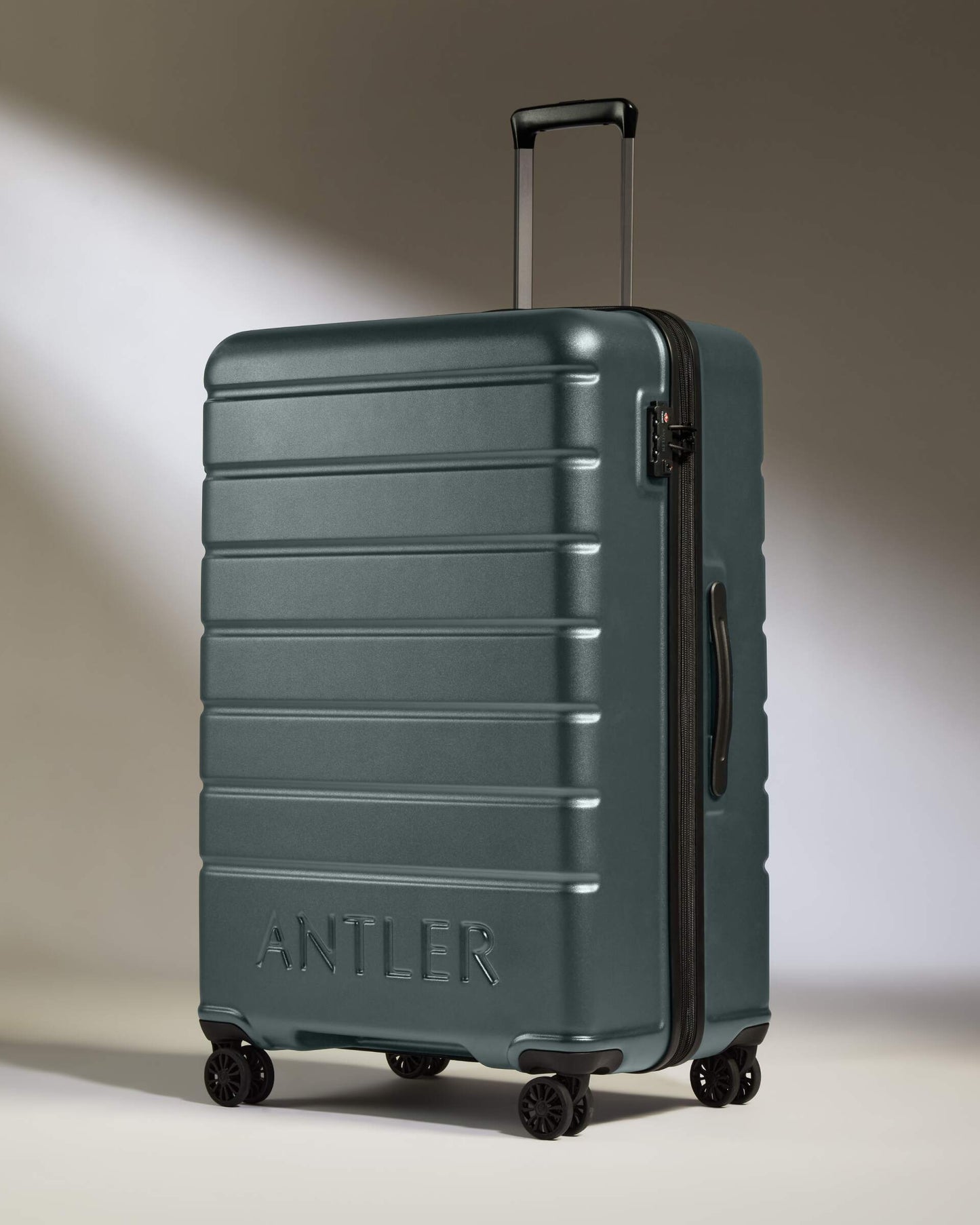 Expandable Carry-on Luggage Set in Granite Grey - Logo