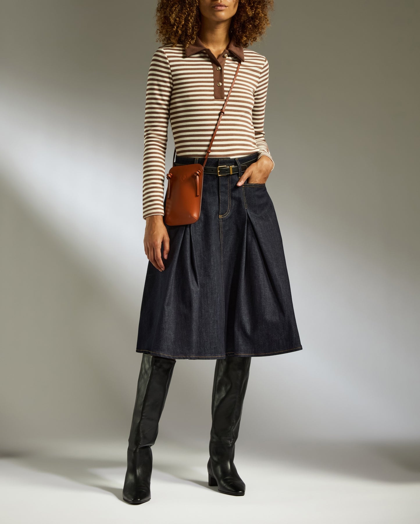 Crossbody Bag in Tan Leather - 1914 Collection