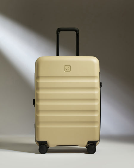 Medium Luggage in Dune Yellow - Icon Stripe