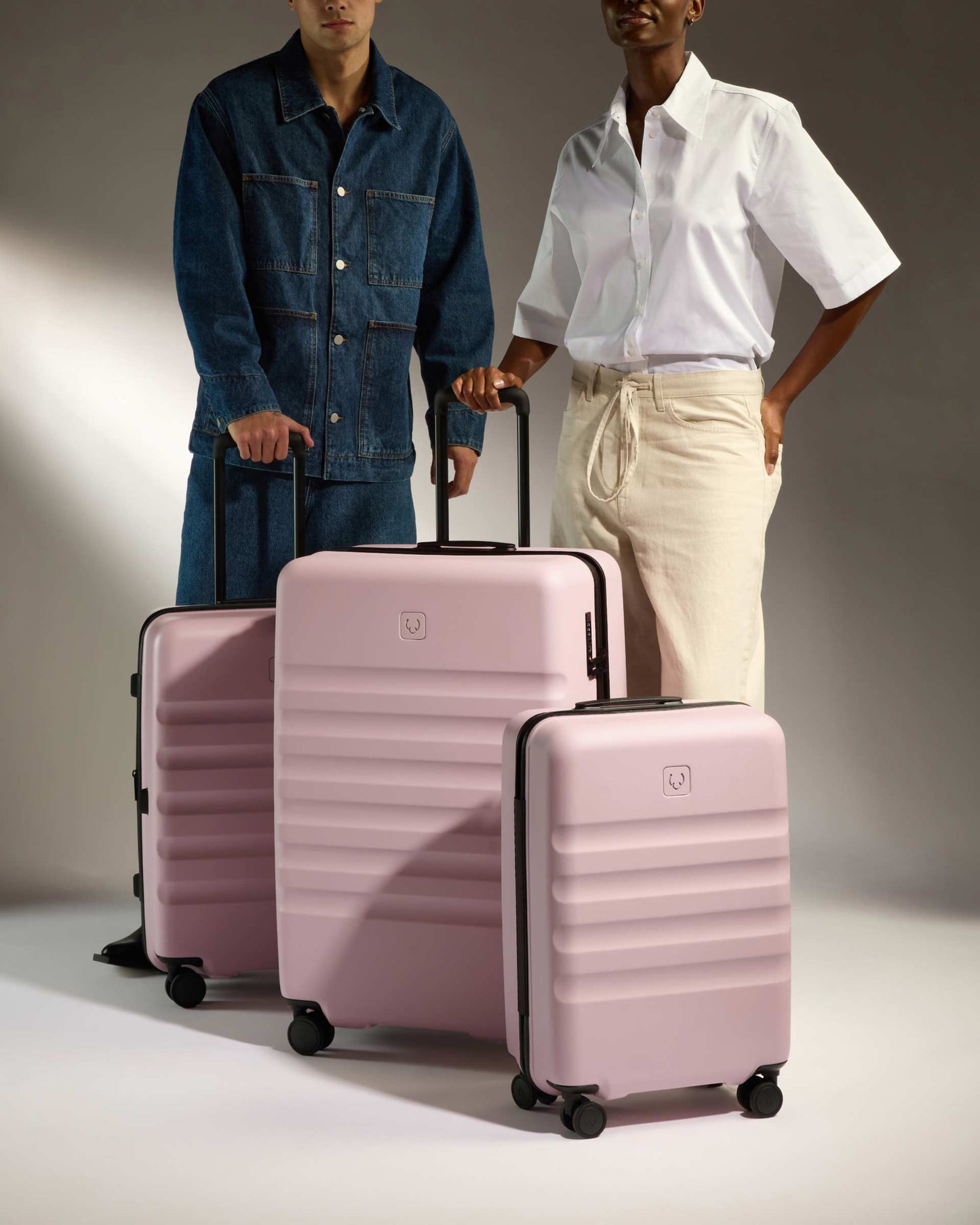 Large Carry-on Luggage Set in Moorland Pink - Icon Stripe