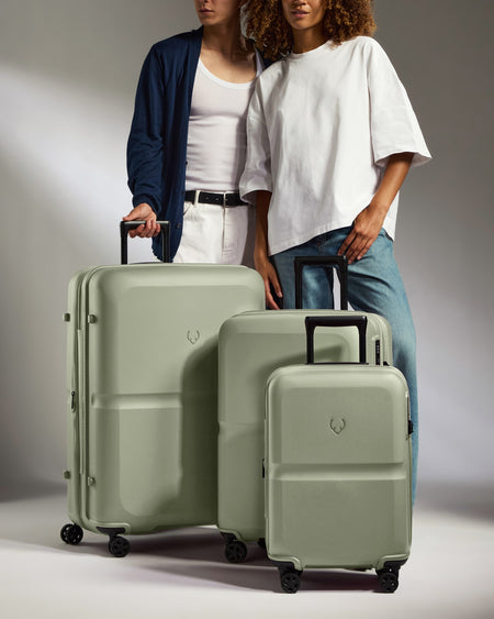 Expandable Carry-on Luggage Set in Clover Green - Single Stripe