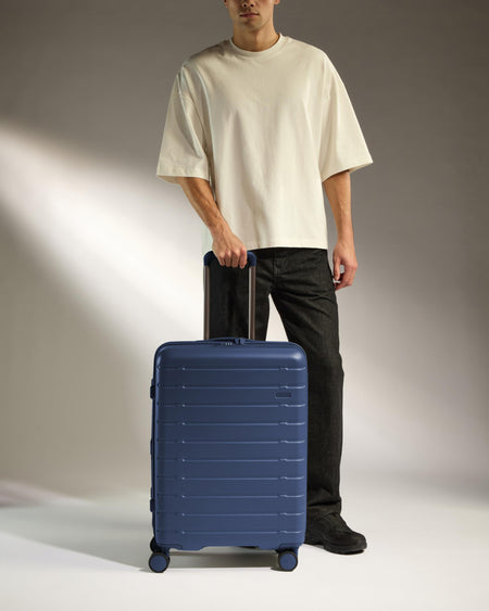 Medium Luggage in Dusk Blue - Stamford 2.0