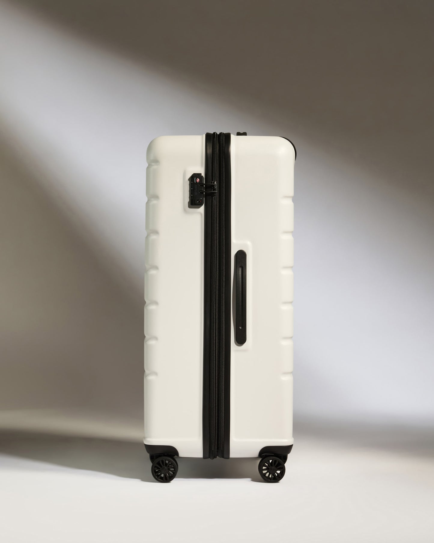 Large Luggage in Arctic White - Logo