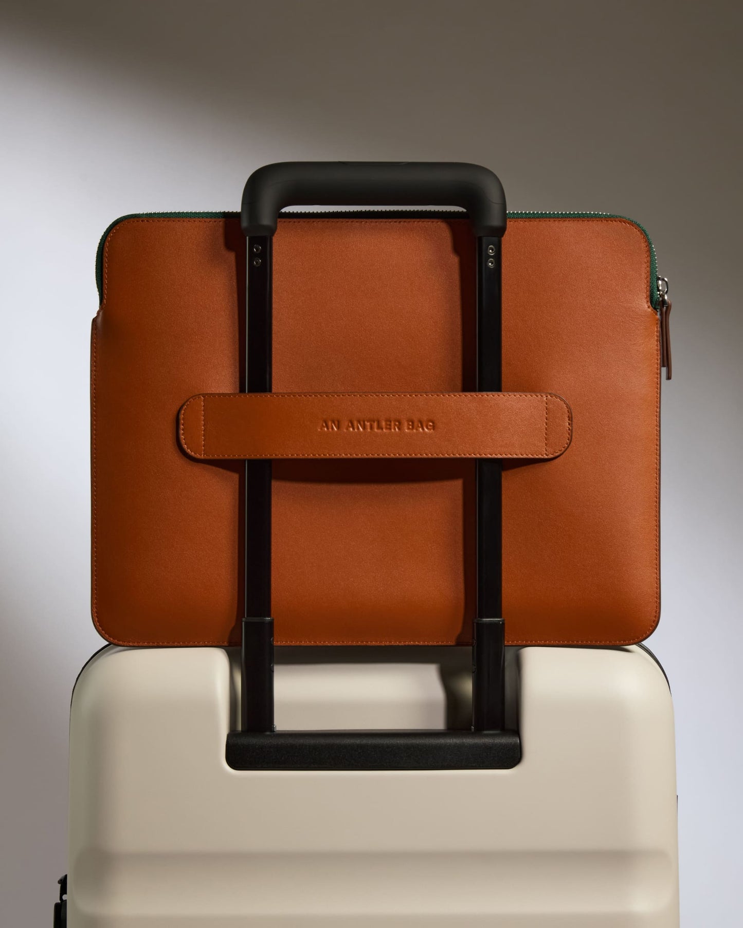 Laptop & Document Case in Tan Leather - 1914 Collection