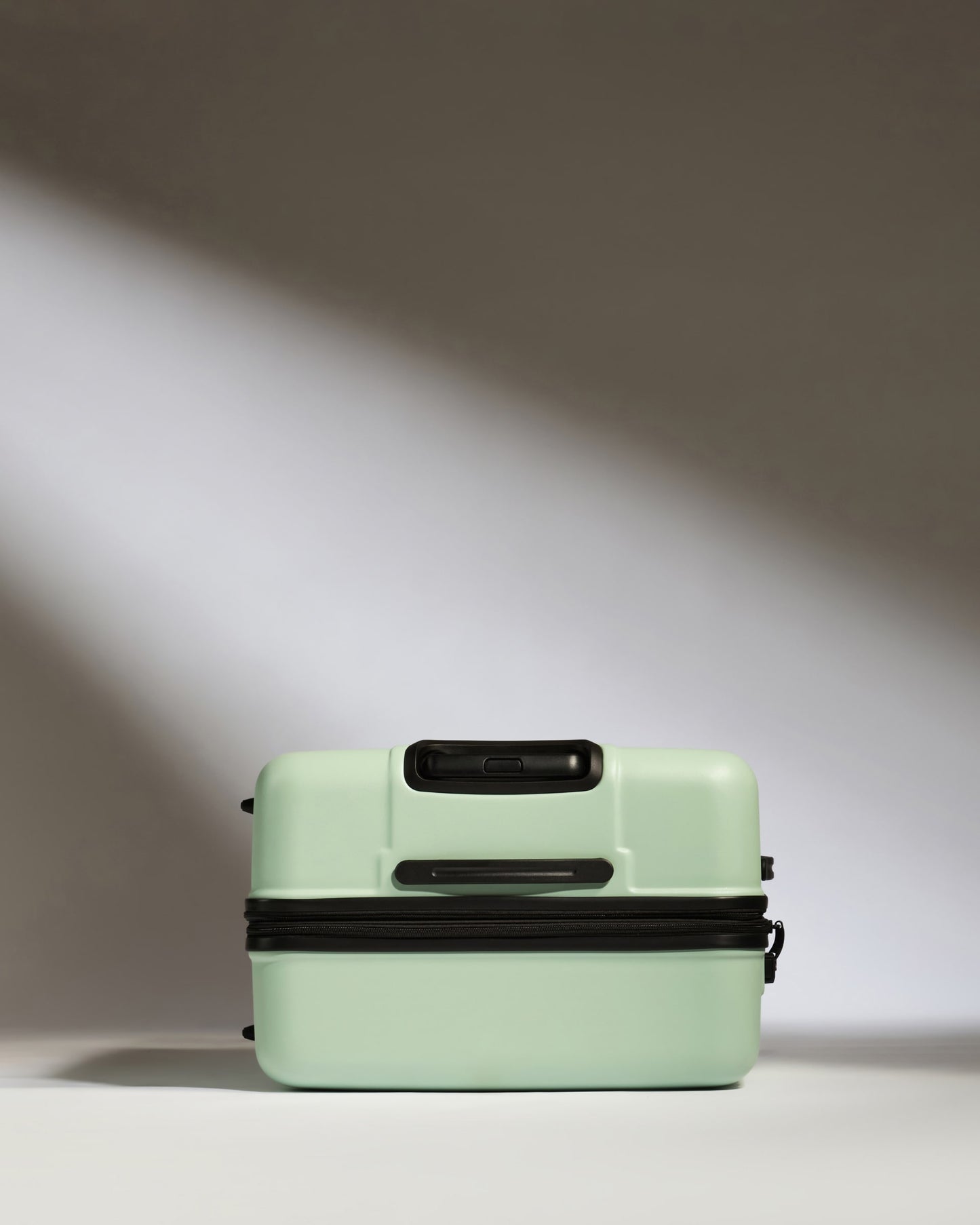 Large Luggage in Aspen Green - Logo