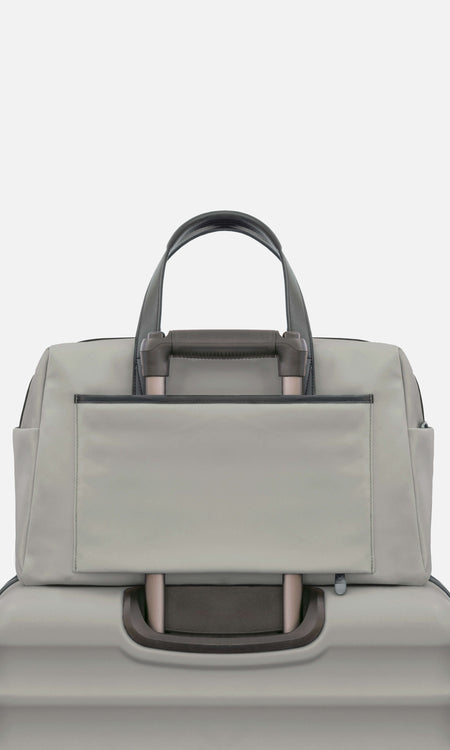 Chelsea overnight bag in sage