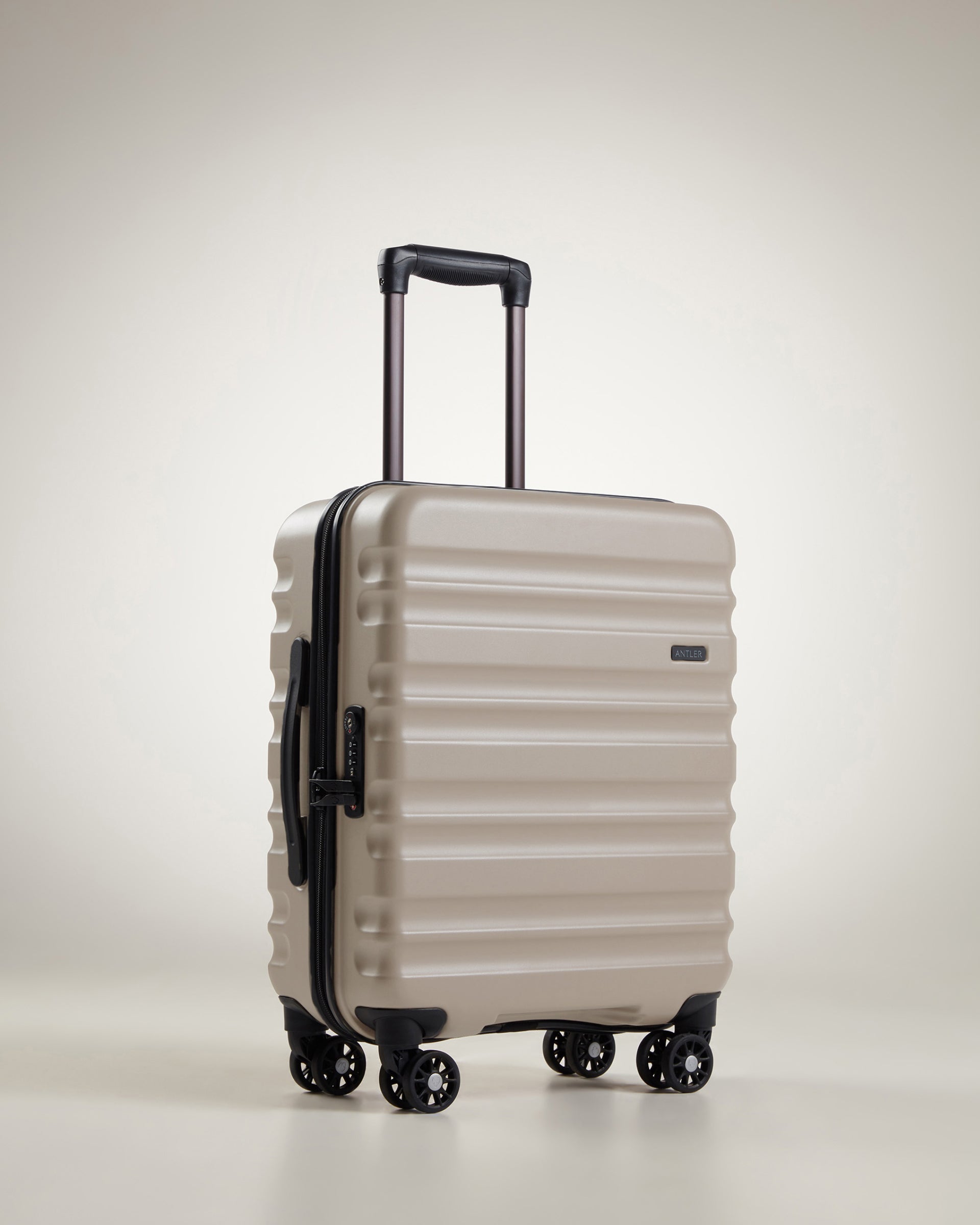 Antler carry on case online