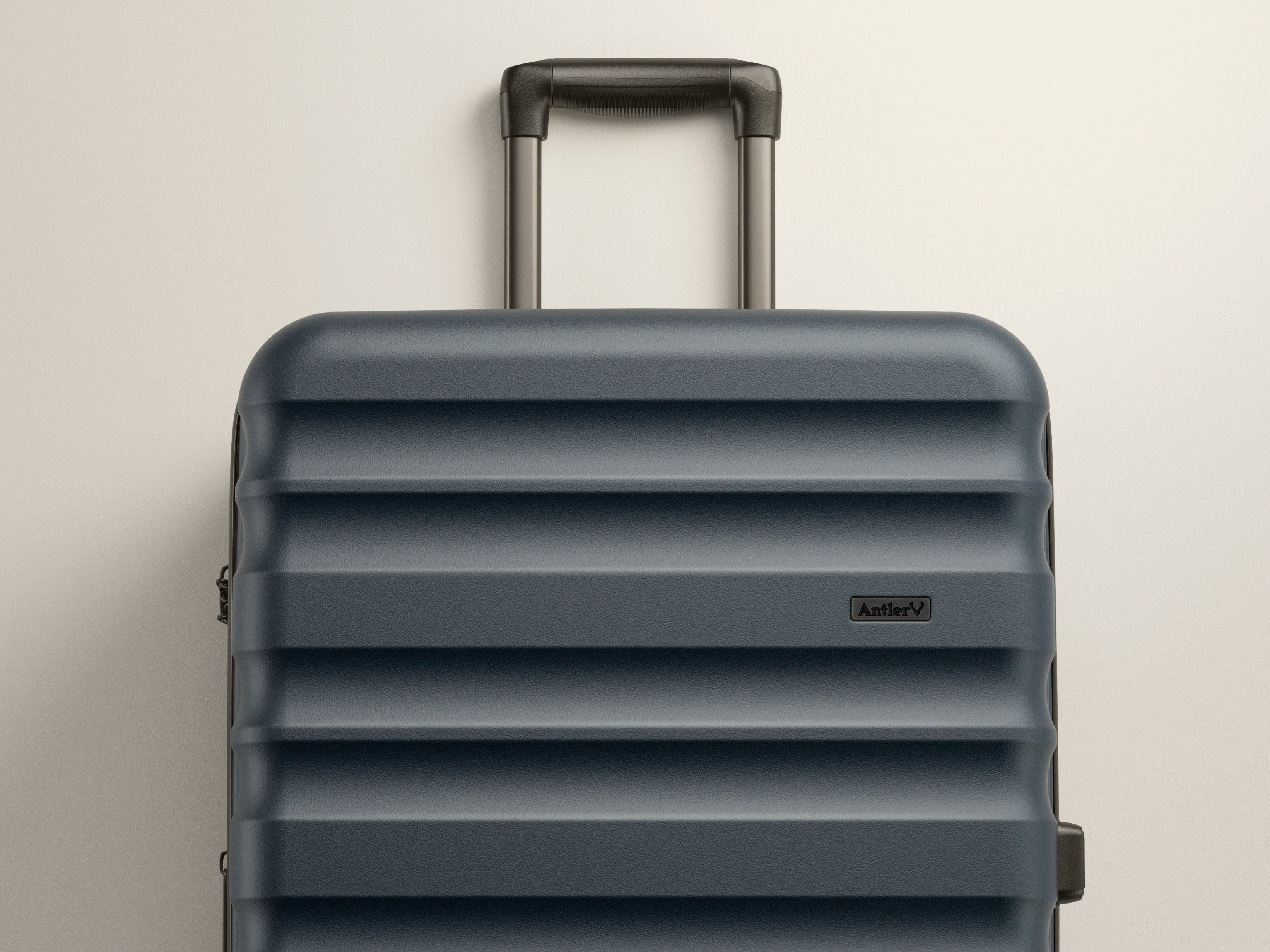 Antler luggage outlet hot sale