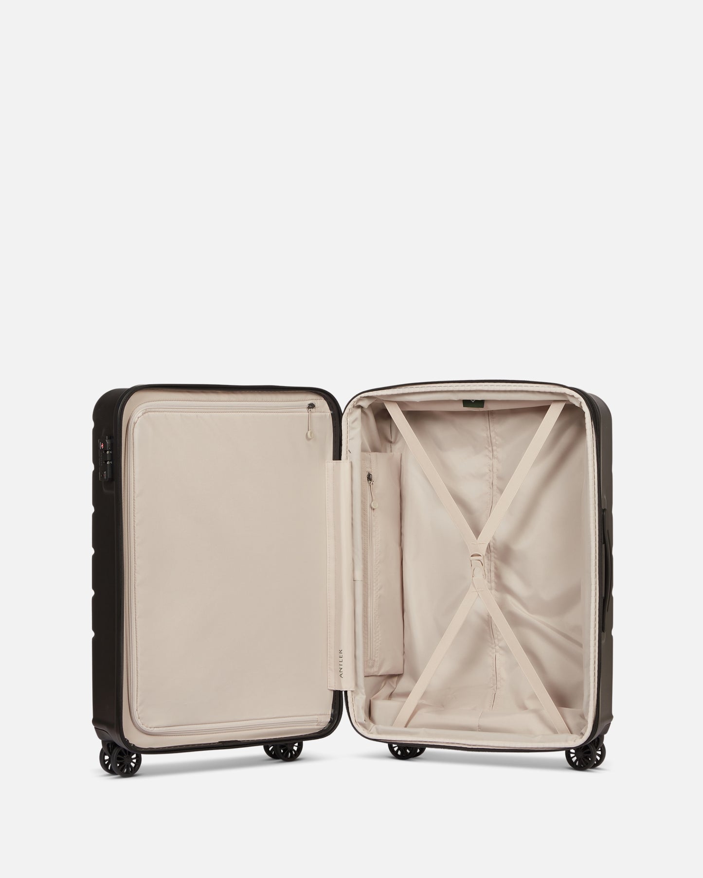 Medium Luggage in Black - Logo