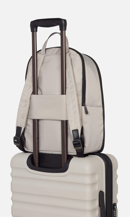 Chelsea backpack in taupe